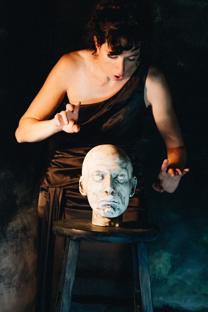 Poésie brève d’après les trois âges de la femme et la mort