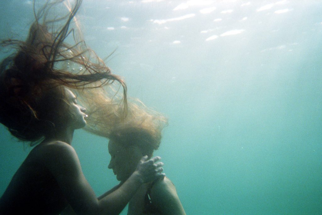 Entre 2