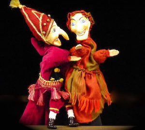 Punch et Judy spectacle de marionnettes de la compagnie Tenon Mortaise