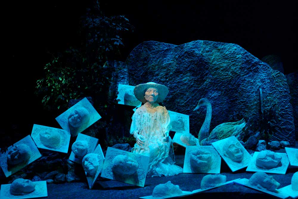 Theatre de sable, Umbra