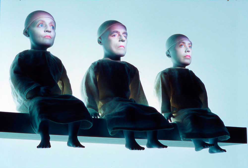 Dors mon petit enfant, Ubu, compagnie de création, 2004. Acteurs : Céline Bonnier, Ginette Morin, Paul Savoie ©️ Richard-Max Tremblay.