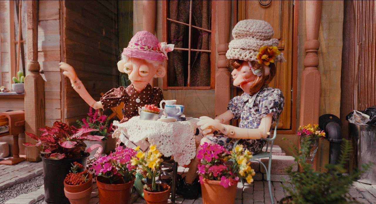 Marionnettes du film Le Colis, Lucie Émard