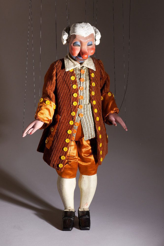 Colas, marionnette pour Bastien et Bastienne par les Comédiens de bois de Jacques Chesnais. © Christophe Loiseau. IIM, fonds Chesnais.